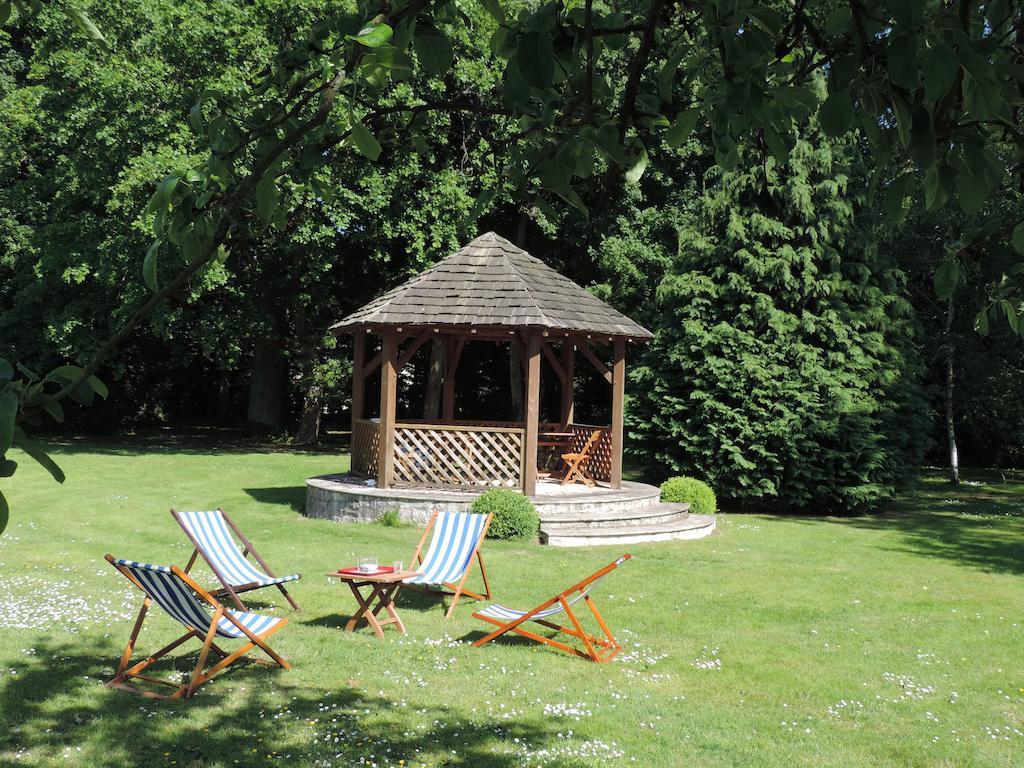 Cedre Et Charme Bed & Breakfast Saint-Branchs Exterior foto