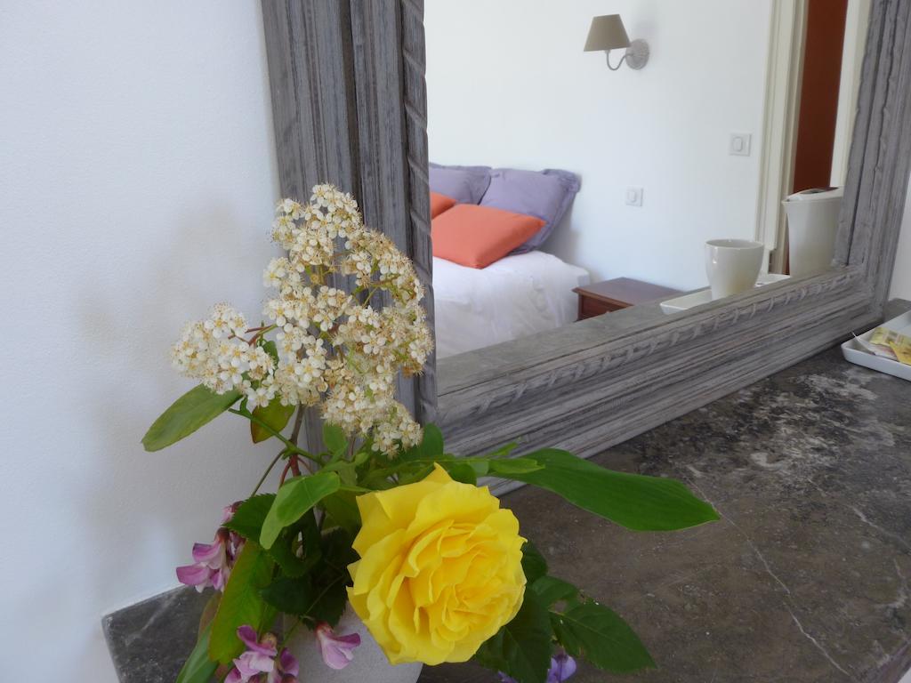 Cedre Et Charme Bed & Breakfast Saint-Branchs Exterior foto
